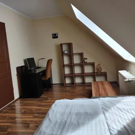 Semesterbostad Modern Townhouse, Quiet And Close To The Centre. Berlin