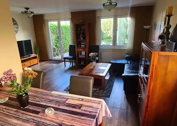 بيت للعطل Modern Townhouse, Quiet And Close To The Centre. برلين