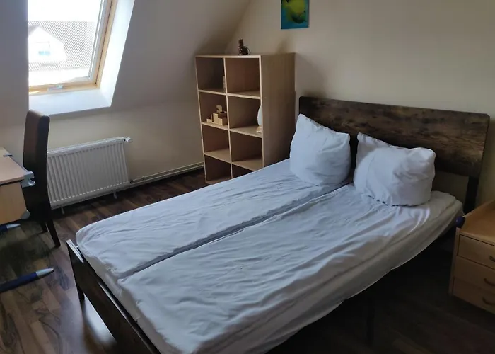 Дом отдыха Modern Townhouse, Quiet And Close To The Centre.