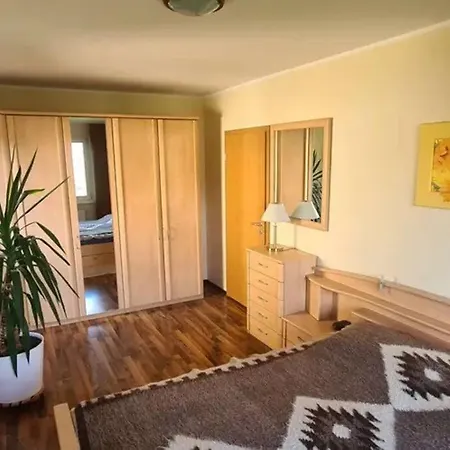 Modern Townhouse, Quiet And Close To The Centre. * Berlin